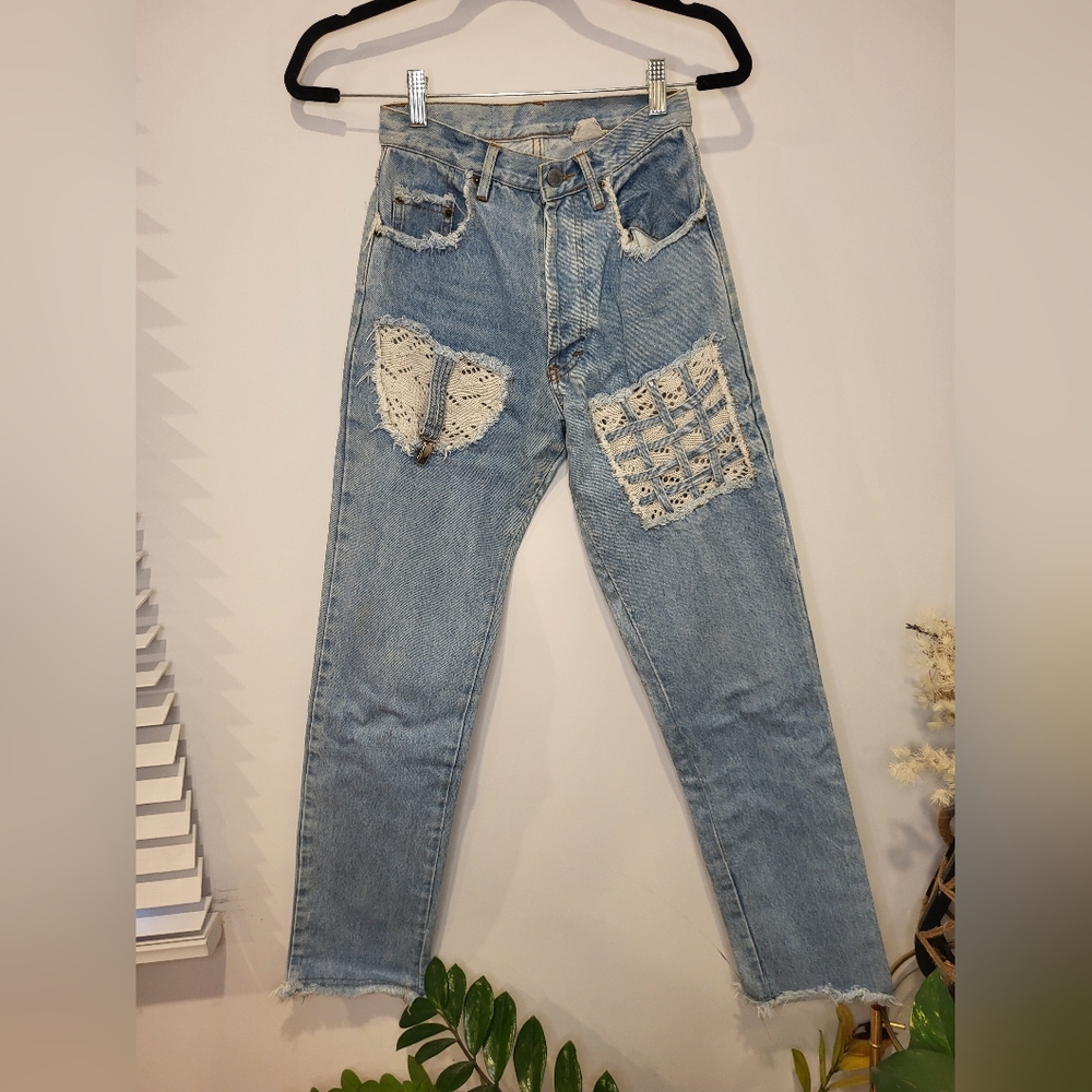 Size 24 vintage jeans